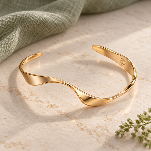 CURVEMIX Maren Sculpted Cuff